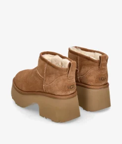 Mujer UGG Botas|Botines*Botines CLASSIC ULTRA MINI NEW HIGHTS en cuero